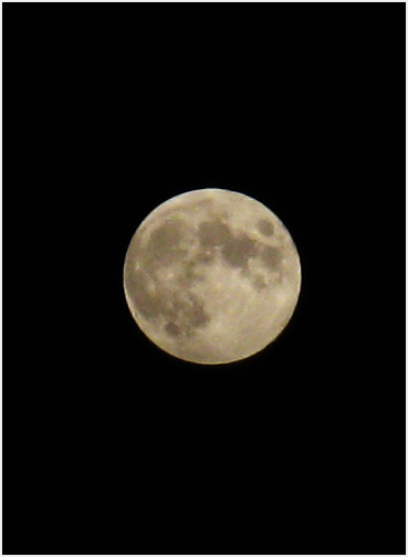 Penumbral lunar eclipse October 18, 2013.
